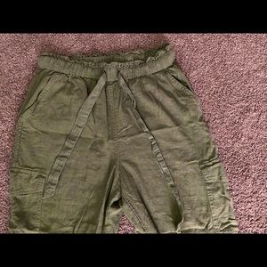Lightly Used Aerie Joggers. Size Medium!